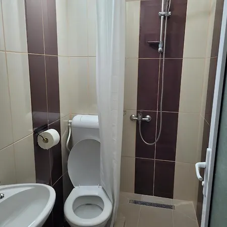 招待所 Dalex 艾福雷诺德